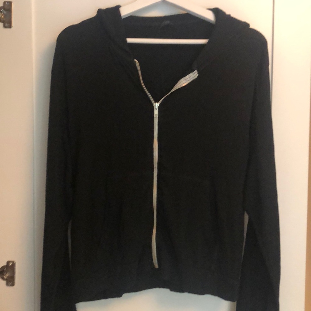 Light zip hoodie